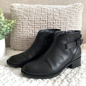UGG Barnett Ankle Boot (Black) 6.5
